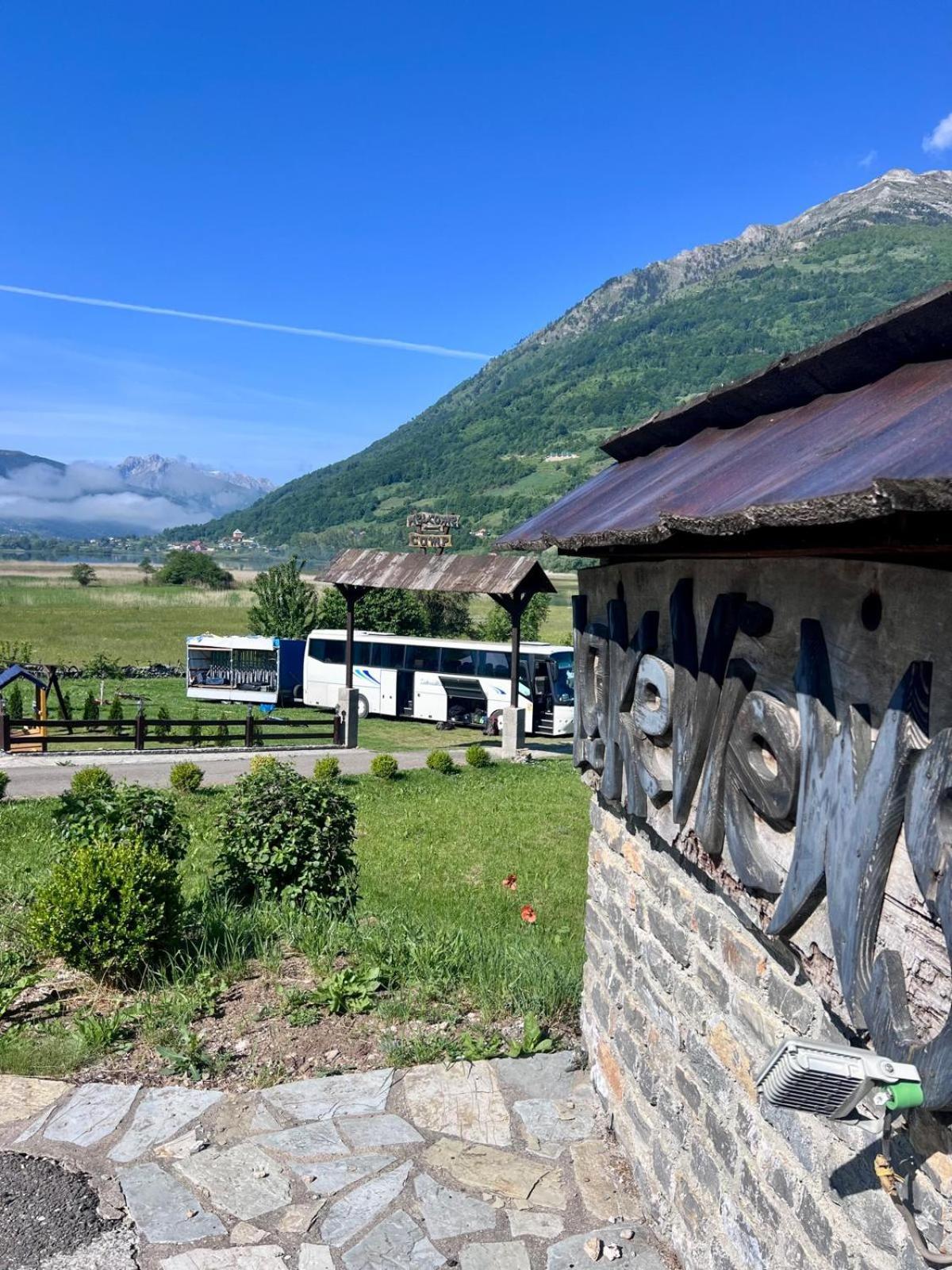 Camp Hotel Lake Views Πλαβ Εξωτερικό φωτογραφία