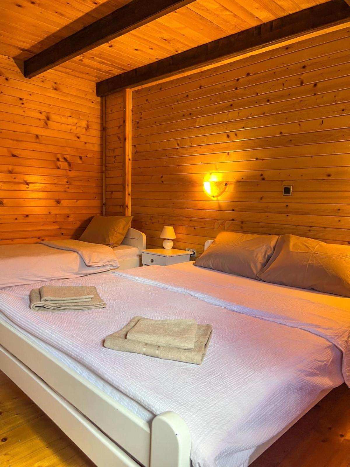 Camp Hotel Lake Views Πλαβ Εξωτερικό φωτογραφία